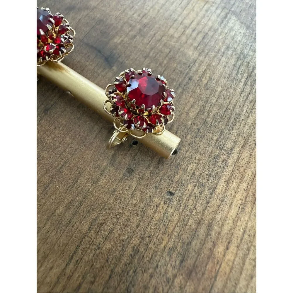 Vintage 60s 1966 Sarah Coventry Ruby Red Rhinestone Cluster Clip On Earrings Gol
